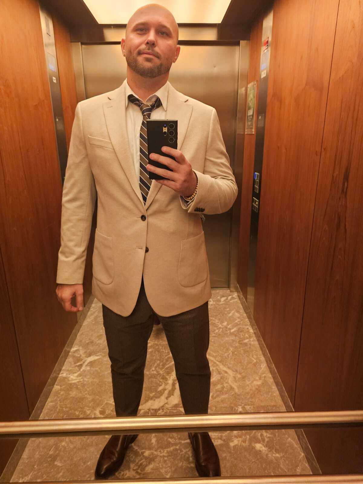 heinz-klemann-smart-casual